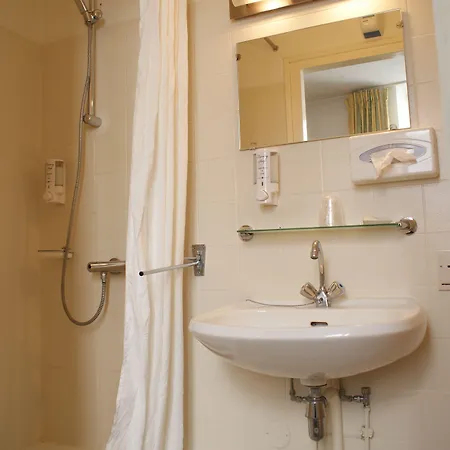 Fletcher La Blanche 3*