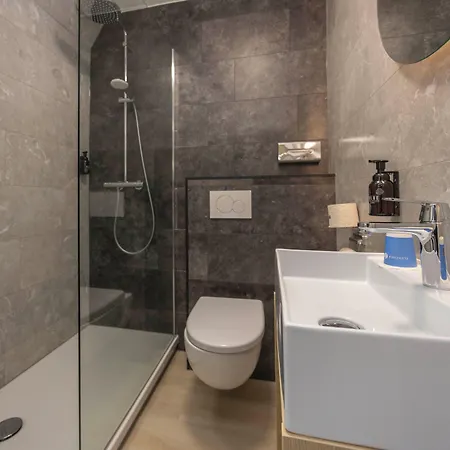 Fletcher La Blanche Hotel