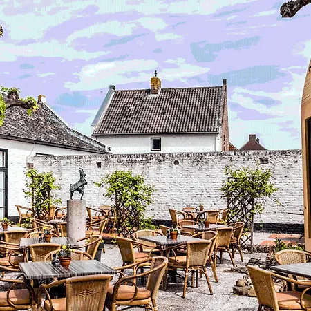 Fletcher La Blanche Отель 3*