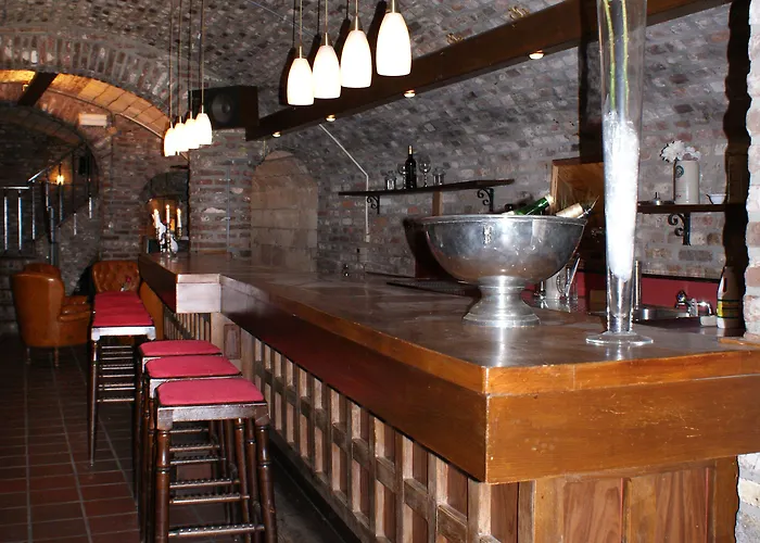 Fletcher La Blanche 3* Thorn