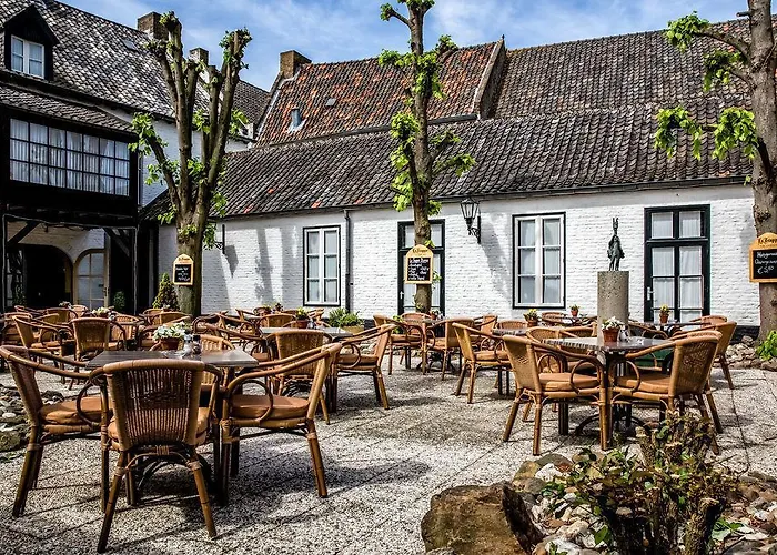 Fletcher La Blanche Hotel