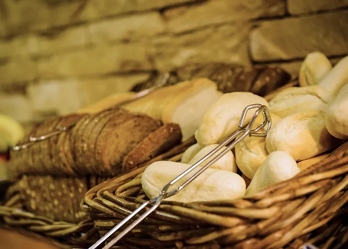 Fletcher La Blanche 3* Thorn